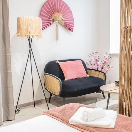 Centre - Le Cloud - Parking *